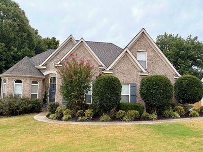 4004 Chapel Hill Dr