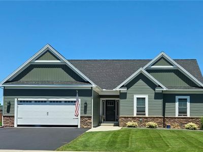 33 Rath Ln