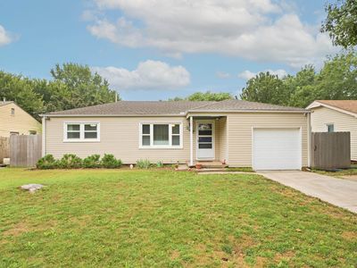 Property at 347 W 4th St, Haysville, KS