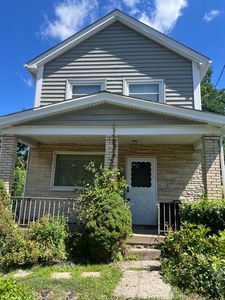 3227 Garfield Ave