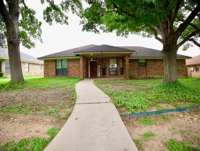 3418 Cedarhill Dr