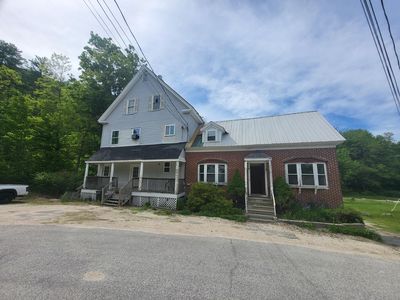 22 Mountain View Avenue