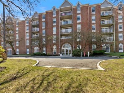 200 Captains Row APT 207