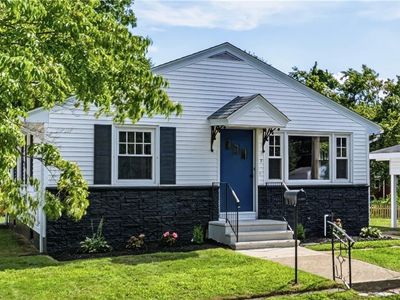 7 Rice St