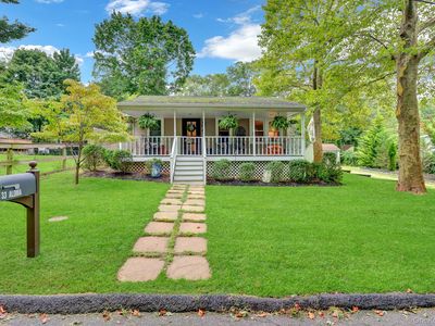 33 Aloma Road