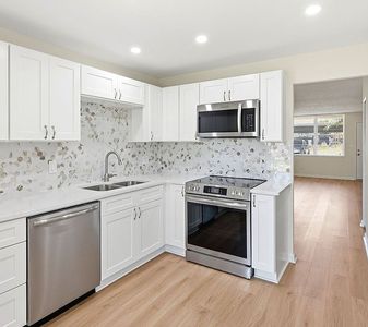 4705 1st St NE APT 137