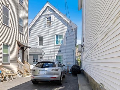 11-11 Center St #13