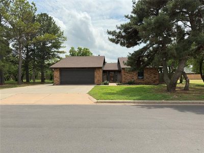 2308 Lynn Ln