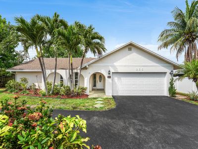 966 NW 37TH Avenue