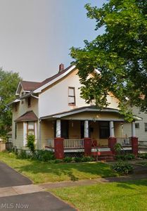 404 Bonnie Brae Ave SE