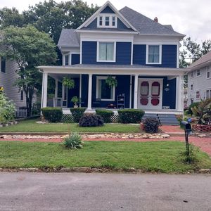 Property at 1510 Broadway Ave, Parsons, KS