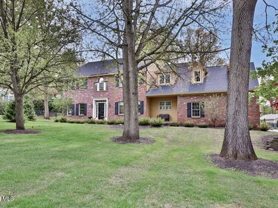7 Deep Woods Drive