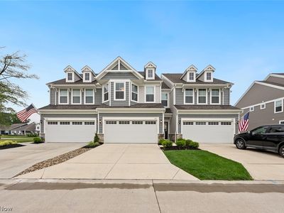 690 Harbour Town Ct
