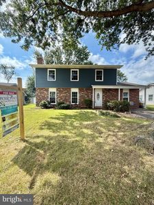 932 Winterhaven Dr