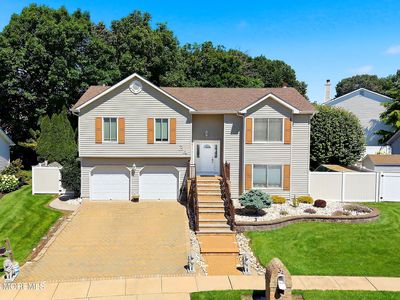 34 Bronia Street