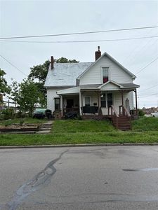 219 N East St