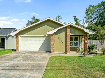 4249 Holly Hill Ct