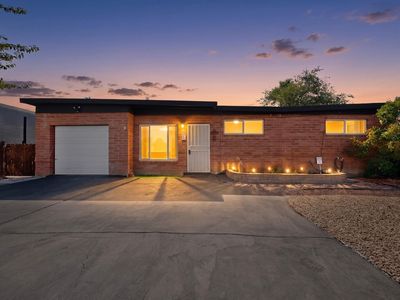 1108 Dorothy St NE