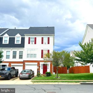 8014 Duck Pond Ter