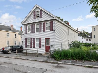 Property at 17 Auburn St, Lowell, MA