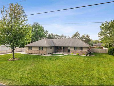 1112 Lake Park Rd