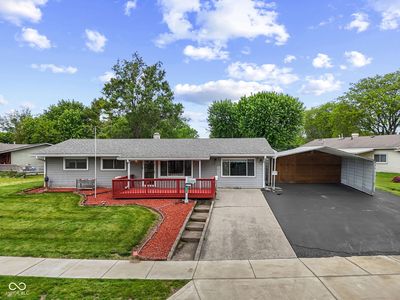 Property at 811 Edgewood Dr, Mooresville, IN