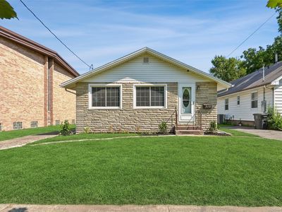 2608 Capitol Ave