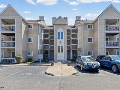 341 Silvia St