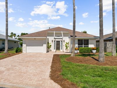 70 Hibiscus Ln