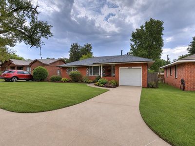 3916 Cashion Pl