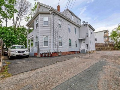 10 Main Street Pl