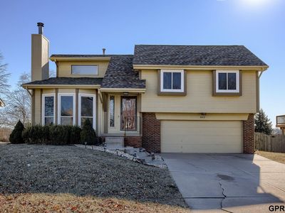 2413 Corn Dr