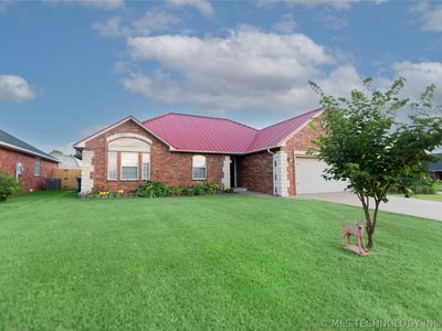 1400 Sweetgum Pl