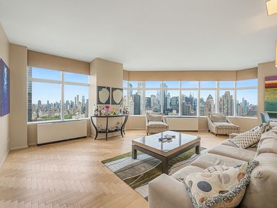 160 W 66th St APT 49D