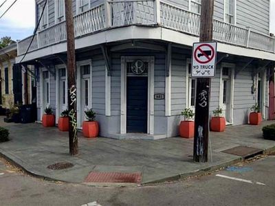 601 Elysian Fields Ave