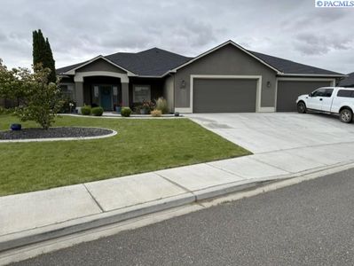 Property at 6535 Cobalt Dr, West Richland, WA