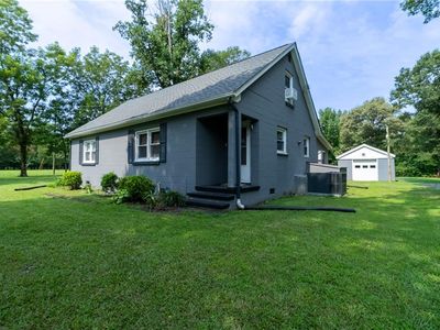 1928 Centerville Tpke S