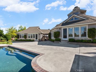 1006 Herdsman Way