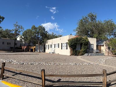 3518 Campus Blvd NE