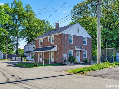 180 Dupont Place