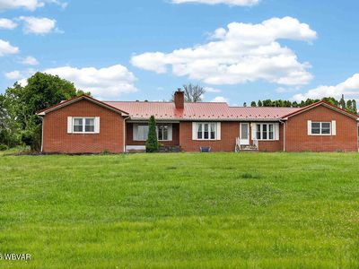 227 Carpenters Ln