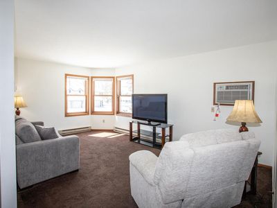 714 Woodview AVENUE #3