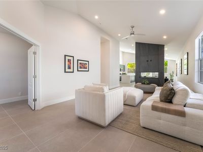 9332 Sienna Vista Dr