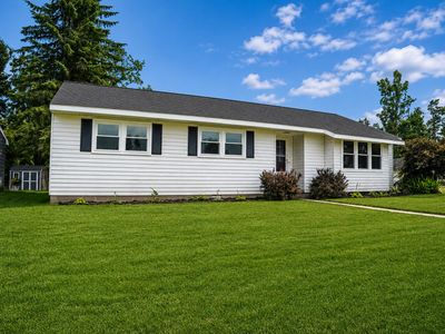 401 S Maple Ave