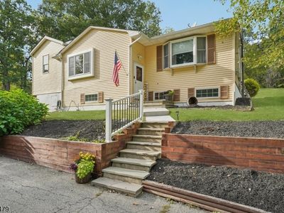 100 Cedar Lake Rd