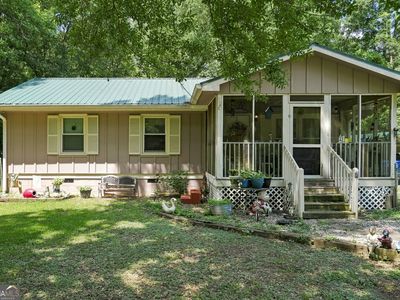 2261 Rehoboth Church Rd