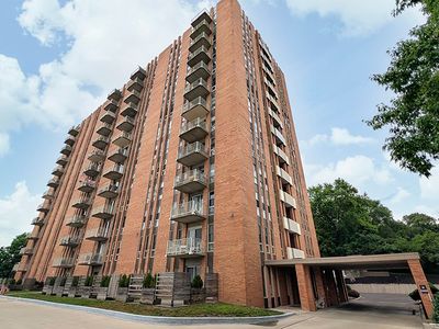 2230 S Patterson Blvd APT 63