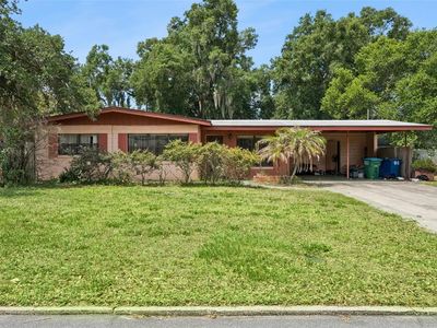 2142 Blossom Ln