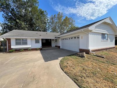 2520 SW 63rd Pl