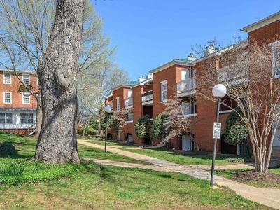 804 E Jefferson St APT C